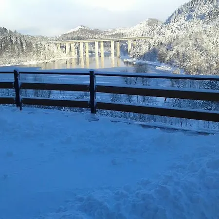 Apartamento Moya Fužine